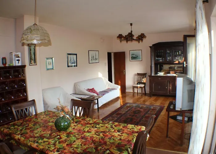 Apartments Lupi