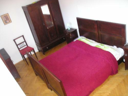 Lupi Apartment *